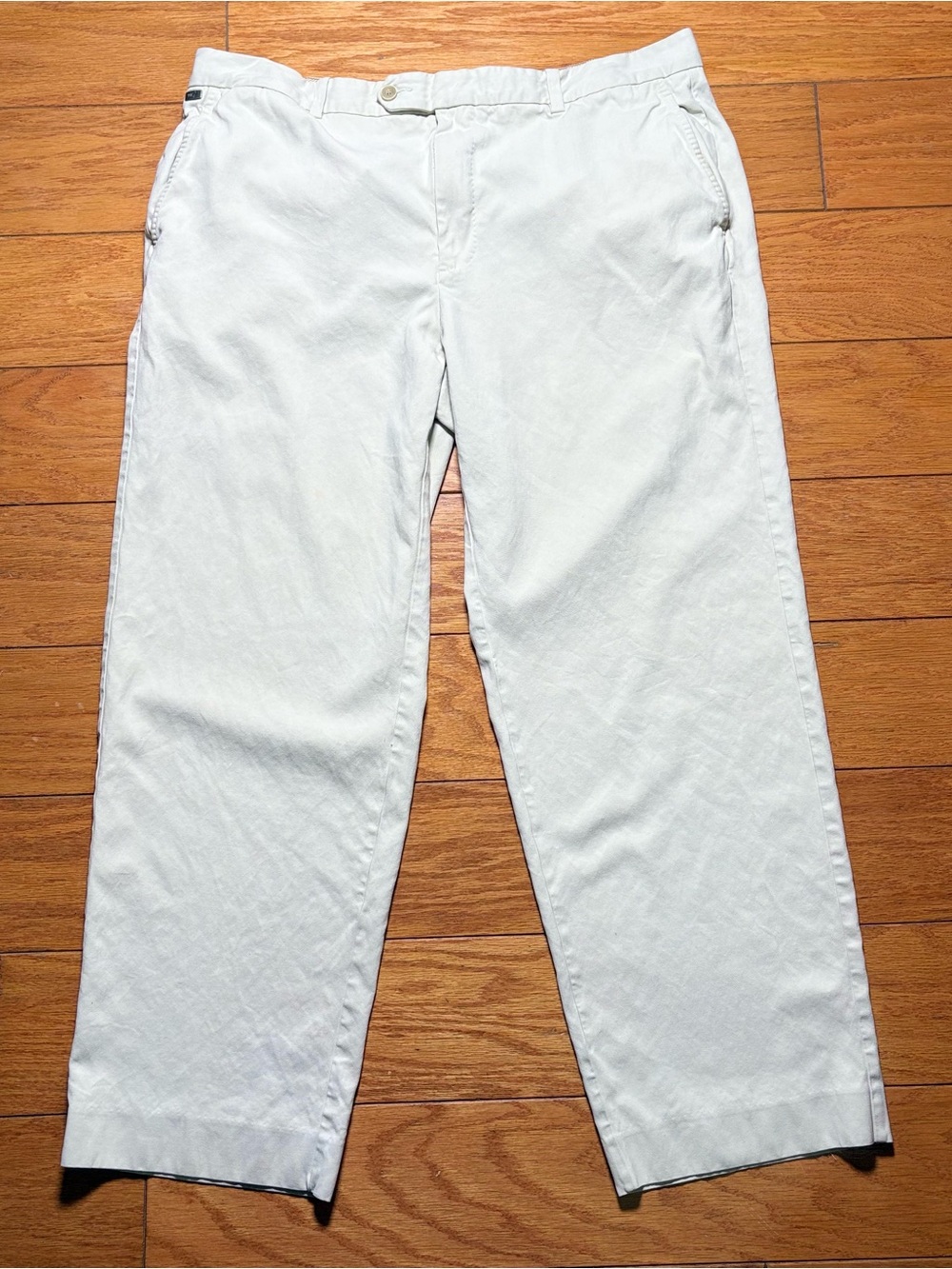 Men’s Tommy Bahama Silk Cropped Light Beige Casual Pants Chinos